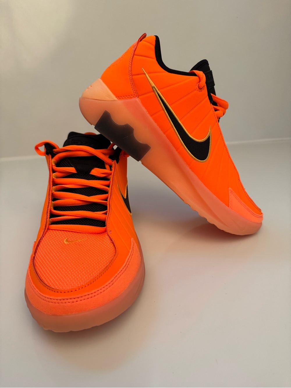 Nike LeBron Witness IX *New* 9.5